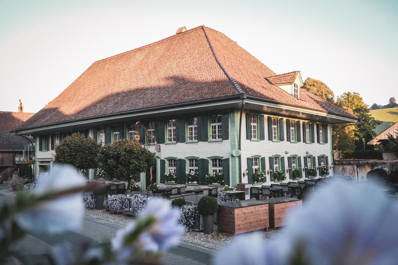 Romantik Hotel Baeren Duerrenroth 外观 照片
