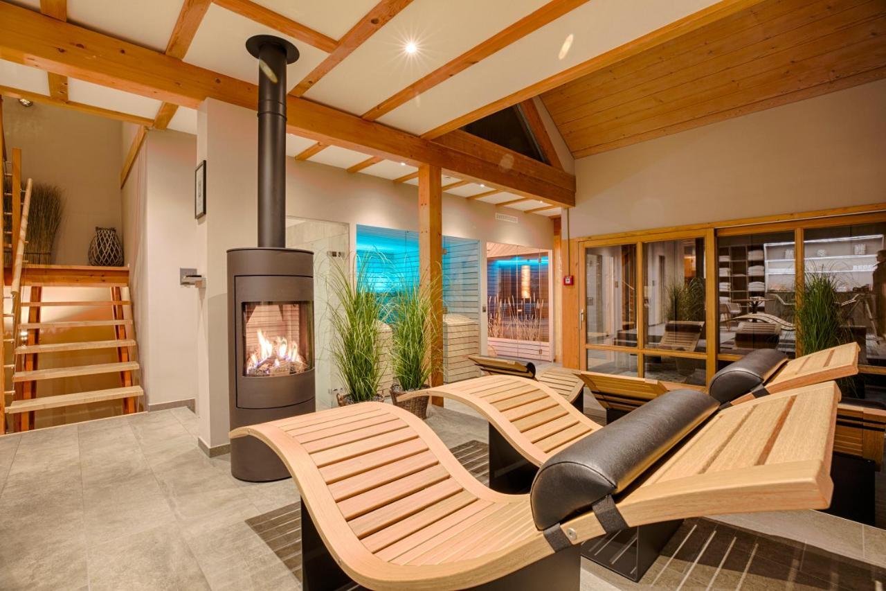 Romantik Hotel Baeren Duerrenroth 外观 照片