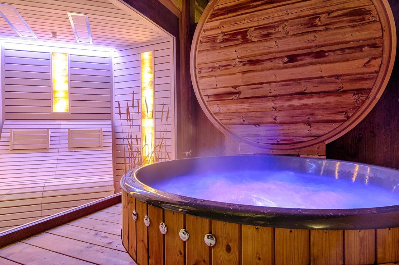 Romantik Hotel Baeren Duerrenroth 外观 照片
