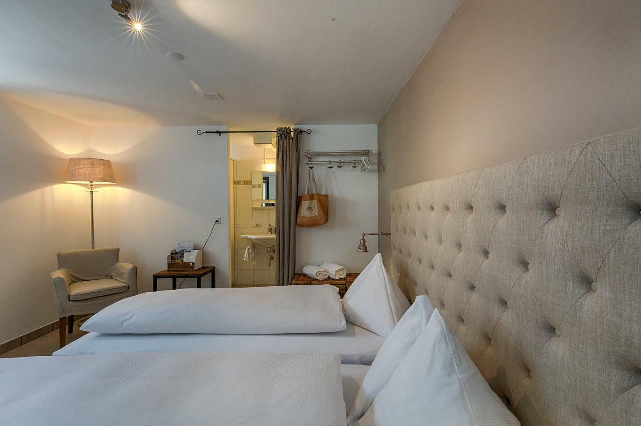 Romantik Hotel Baeren Duerrenroth 外观 照片