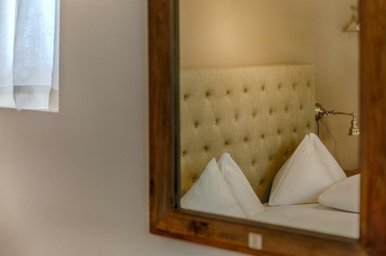 Romantik Hotel Baeren Duerrenroth 外观 照片